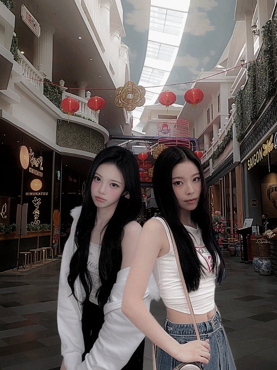 Aluna Azalea. tweet media