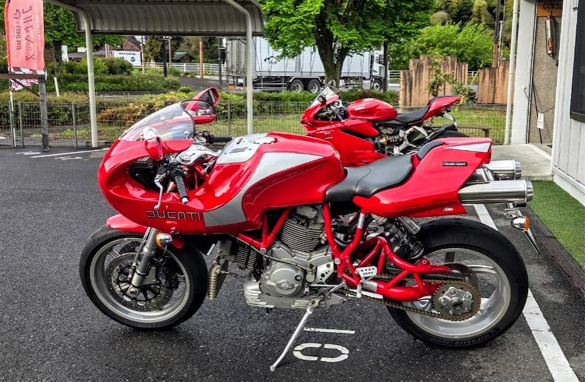 rninetracerbmw's tweet photo. 久々のMH900E
#DUCATI #ドゥカティいいじゃん
#MH900E #バイク乗りと繋がりたい https://t.co/tApfvia0xb