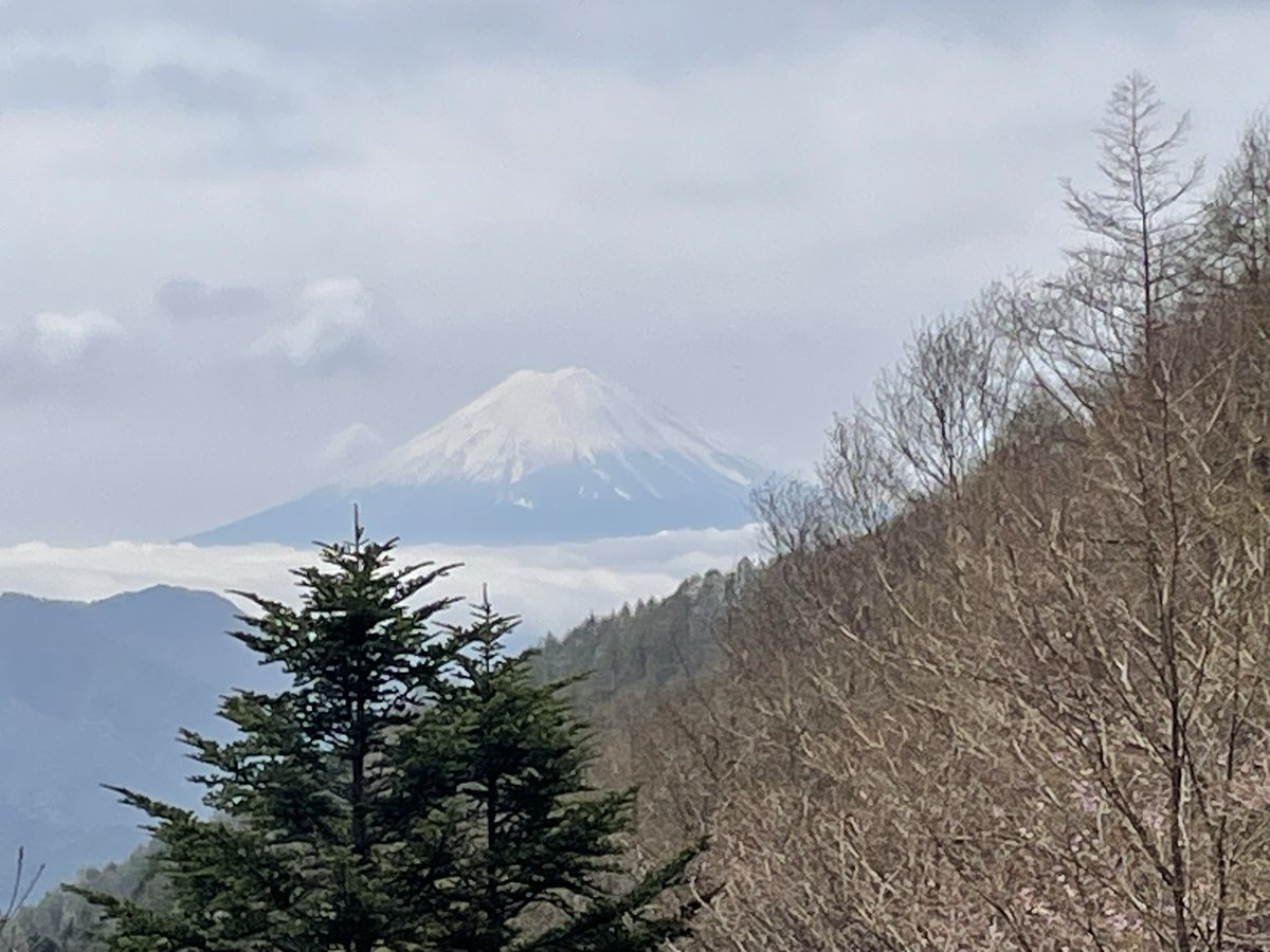 aoikuma53's tweet image. 富士山はやっぱり良い♡

#仲間と
#behappy #balance