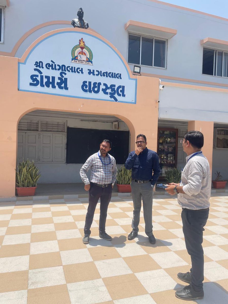 Collector & District Magistrate Bhavnagar tweet media