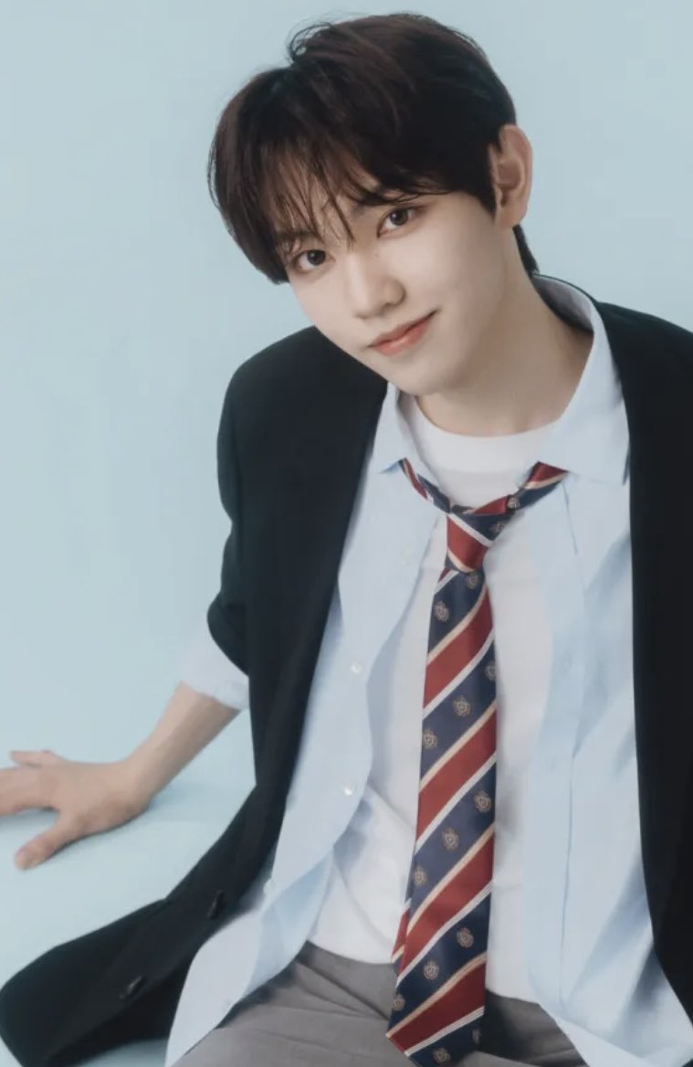 부리 tweet media