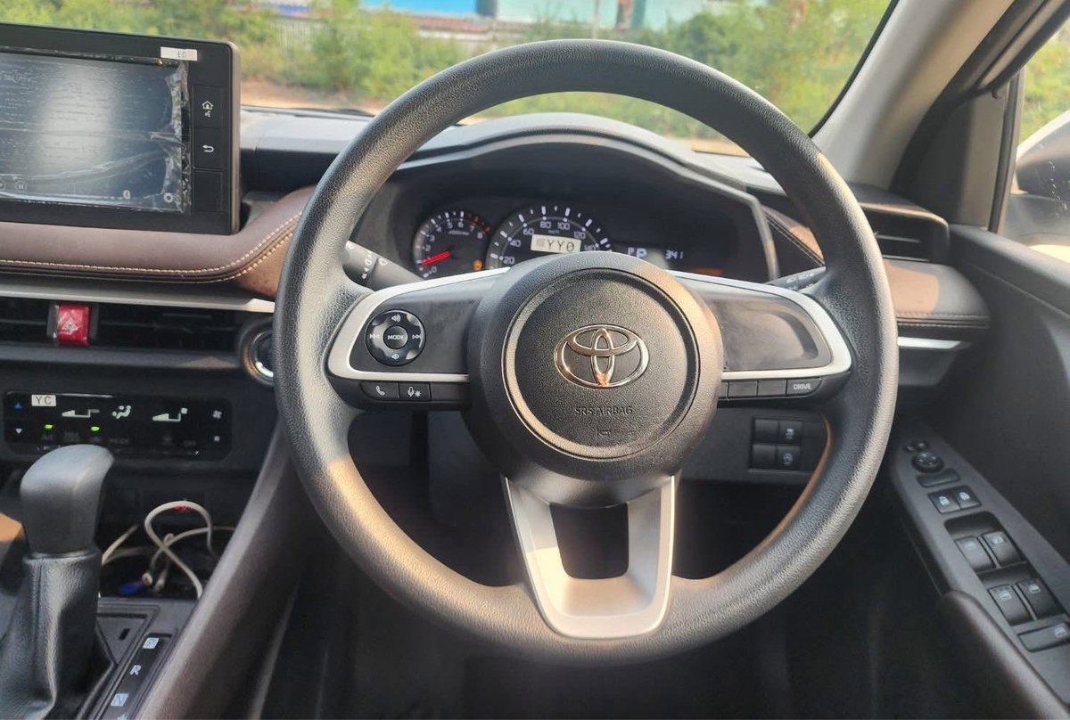 รถหลุดจำนำ จากนายทุน tweet media