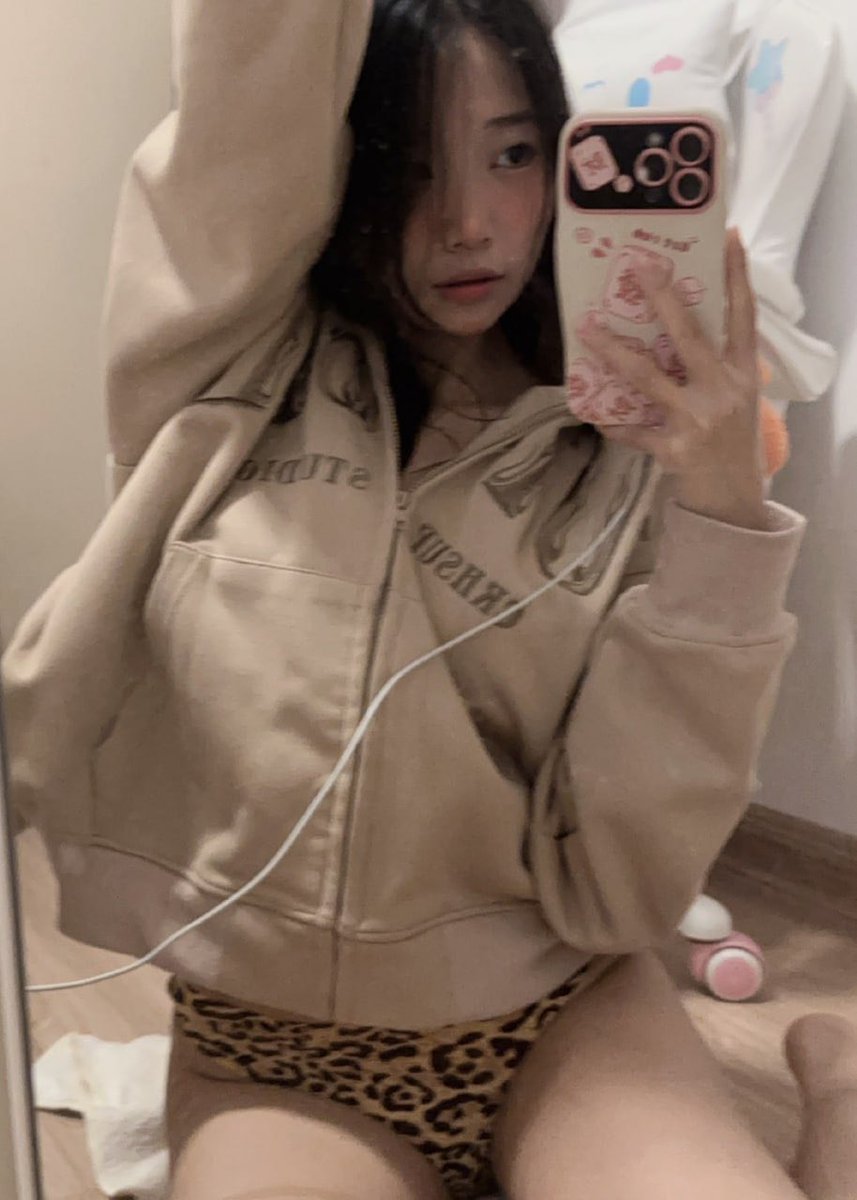 蕾丝小内裤 tweet media