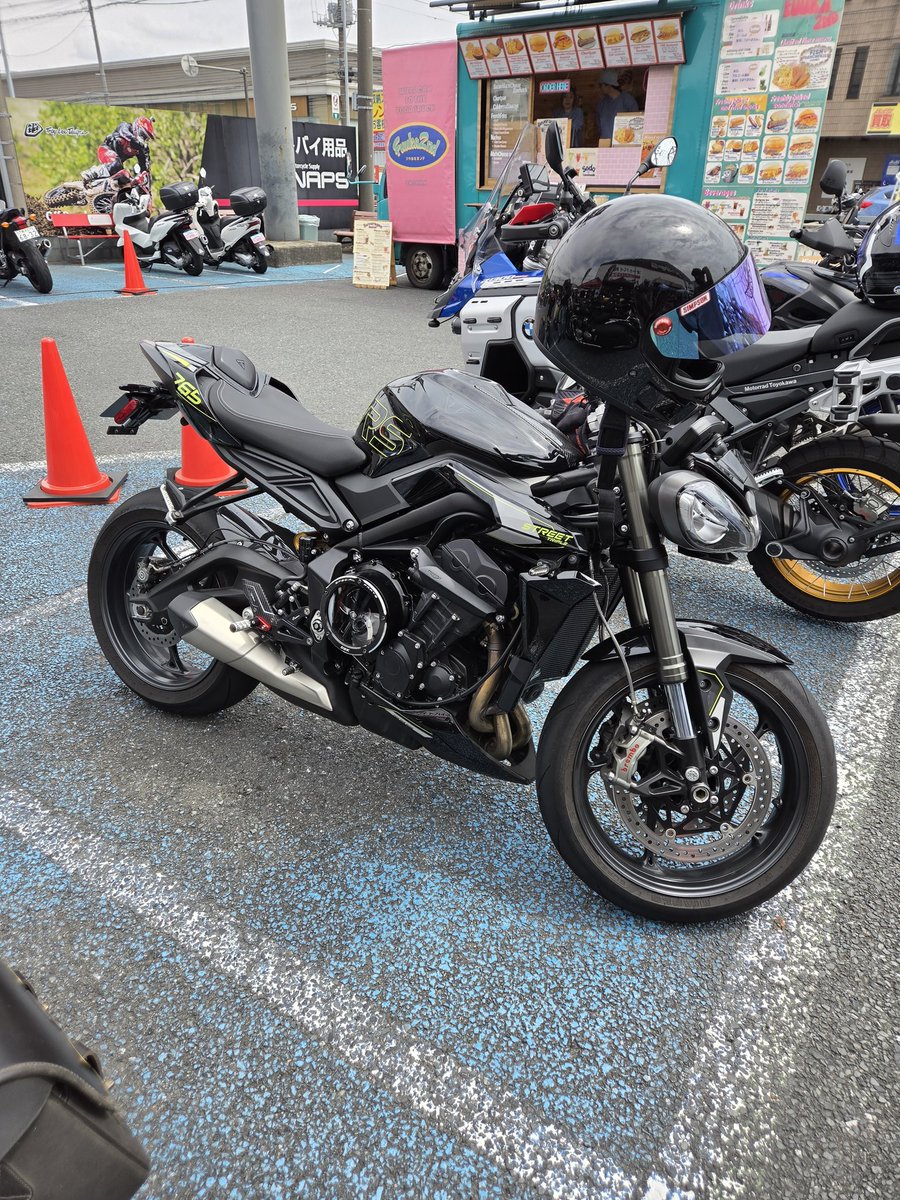 バイクメ~ン改め、バイク麺 tweet media