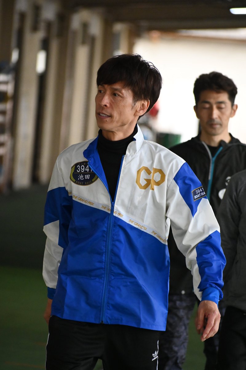 nikkan_boat's tweet image. 【宮島ボート・ＰＧⅠマスターズチャンピオン】５日目
池田浩二は準優12Ｒで白井英治のまくりに屈して３着
「スタートはちょっともんだ。スタートの度胸だね」
予選トップ通過も優出はならなかった
＃ＢＯＡＴＲＡＣＥ　＃ボートレース宮島
