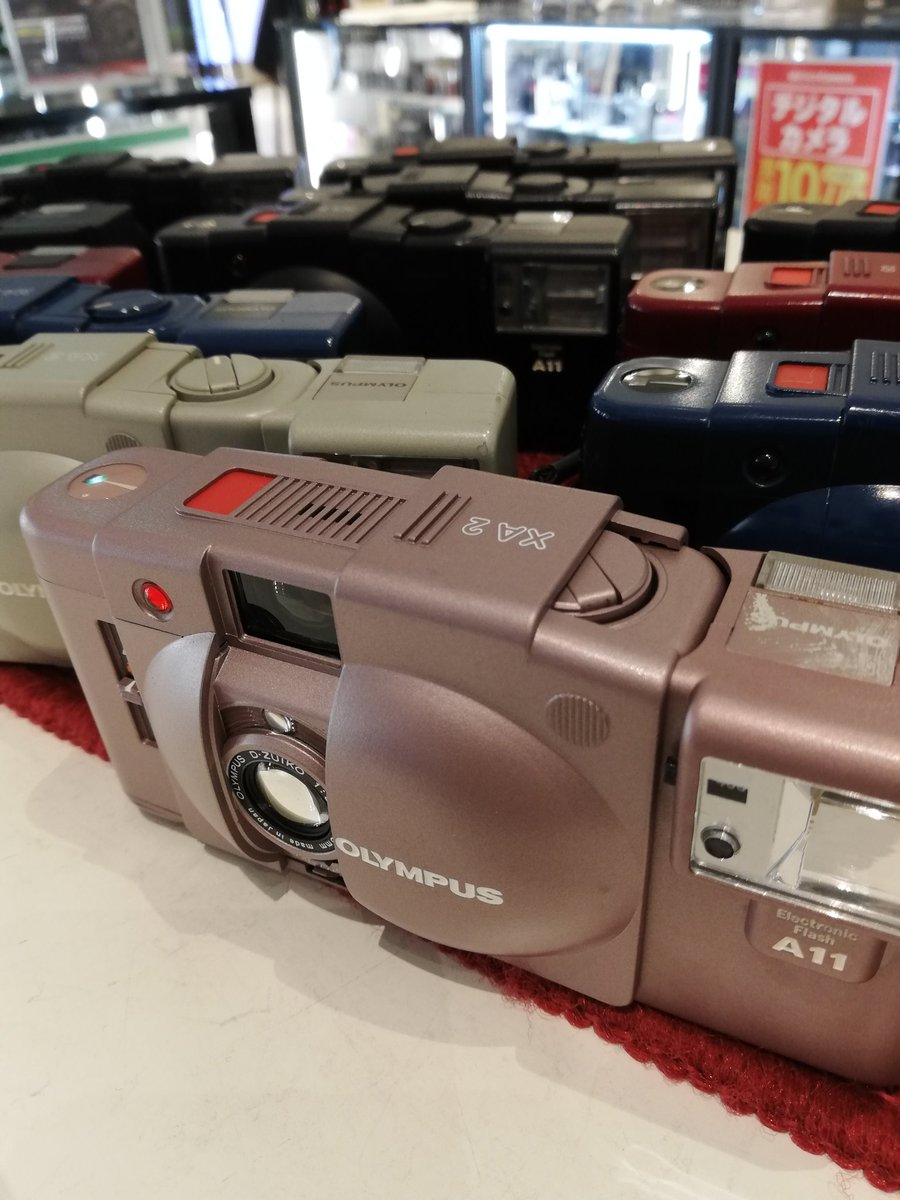 wattmann_cm_myh's tweet image. ワットマンカメラ横浜ベイクォーターカメラ買取センターです

【入荷情報】
こんばんは
OLYMPUS　XAシリーズが
たくさん入荷致しました✨️
これから、メンテナンスを
致します😊

人気のコンパクトフィルムカメラ
です✨

#横浜ベイクォーター
#フィルムカメラ
#35mm
#ワットマンカメラ横浜
#USED