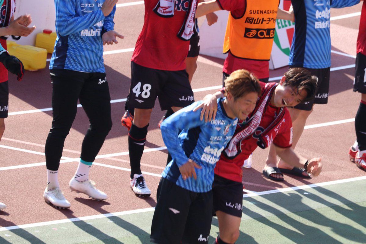 およぬ tweet media