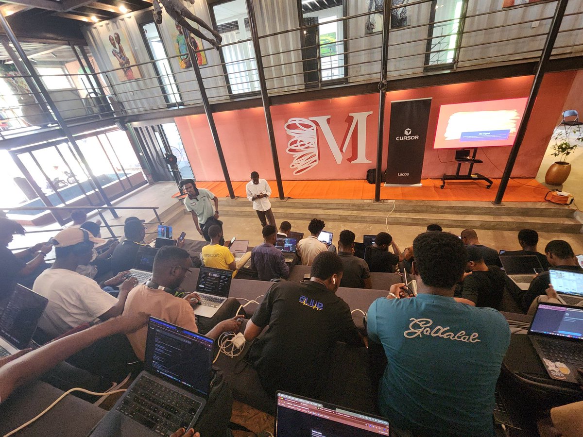 Cyber Zik tweet media