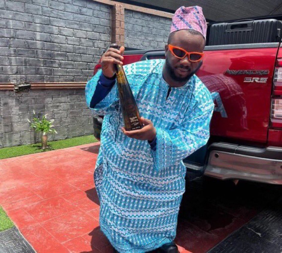 £LV!S✈️ tweet media