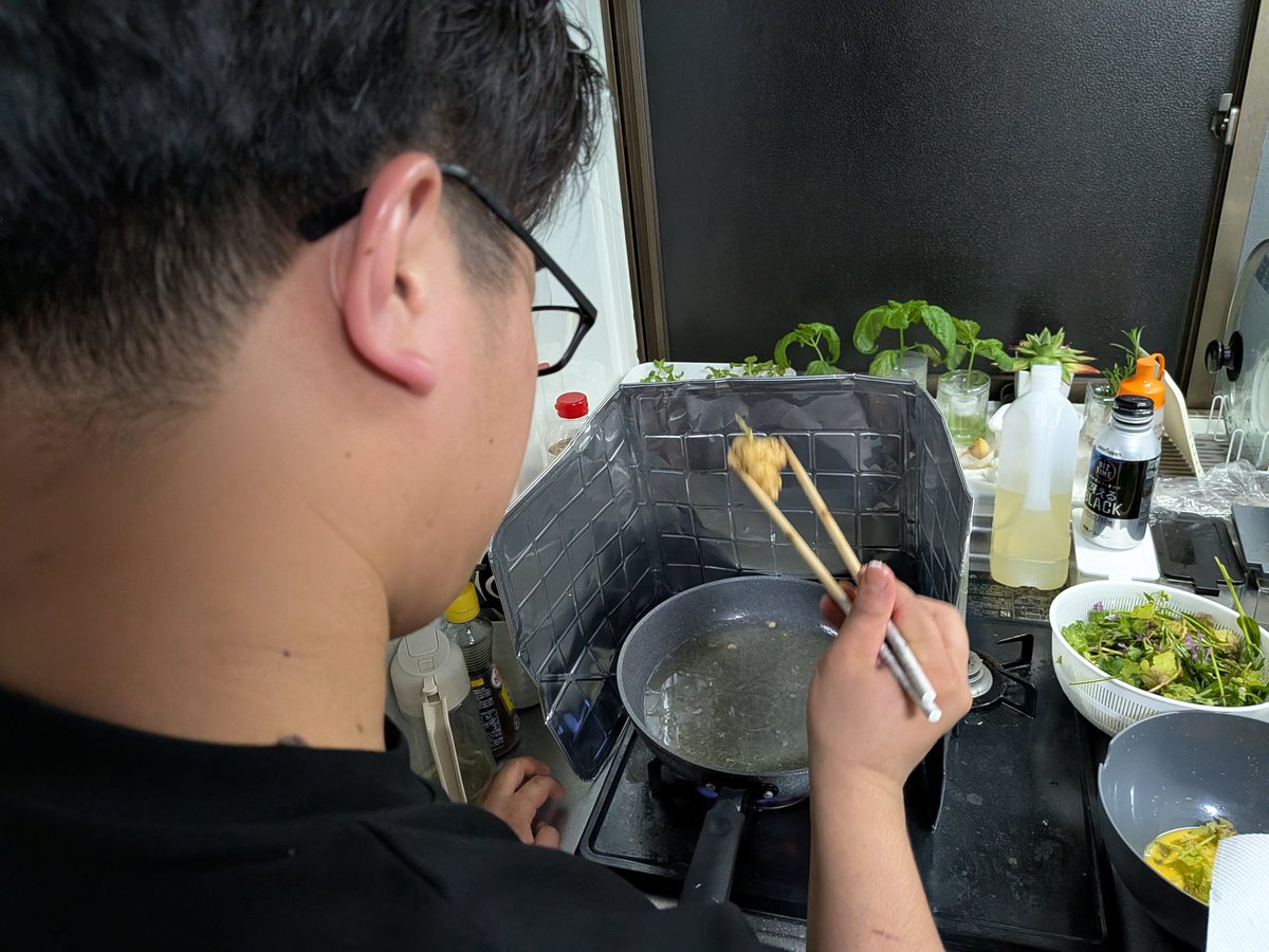 タラス河畔 tweet media