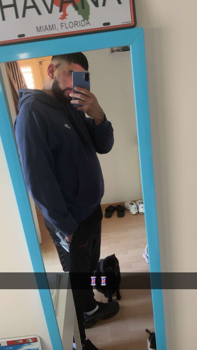 gay78340 tweet media