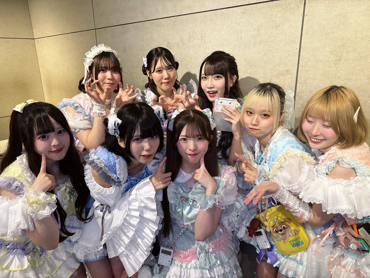 iCON__INFO's tweet image. 本日は『はなまるっ vol.133』にお越しいただきありがとうございました！

次のライブは明日！4月26日（日）です！

4月26日（日）
『Idolverse FES mini vol.5』
@ SHIBUYA DIVE
OPEN 16:50 START 17:10
🎫 tiget.net/events/477799

#iCON!出演
🎤18:40〜19:00
📷終演後 A

#あいこん #iCON