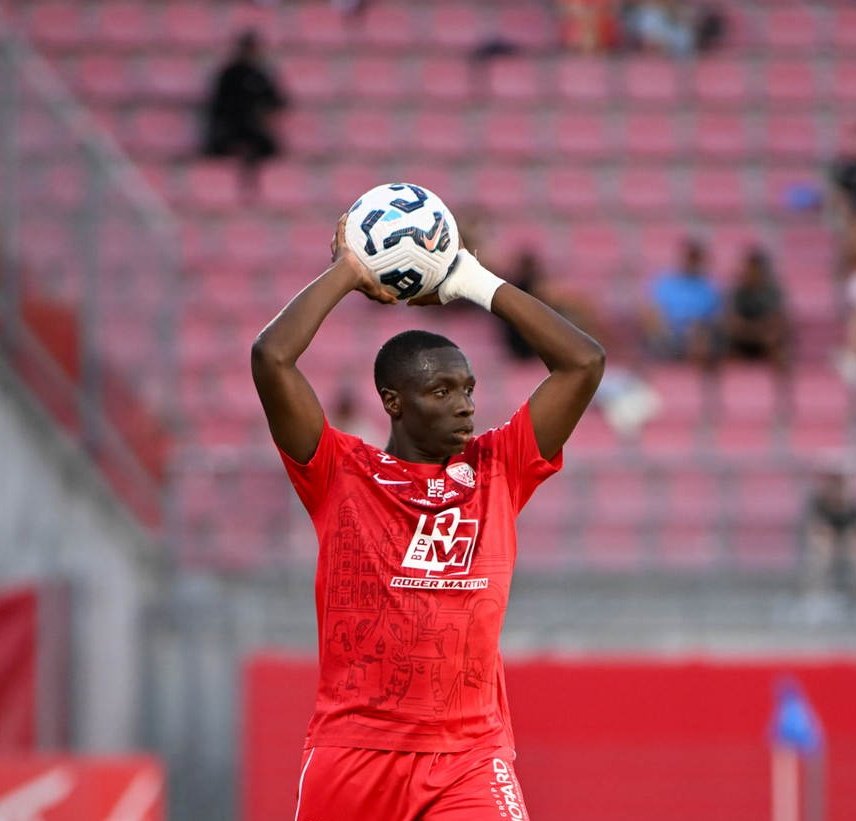 Santi_J_FM's tweet image. 🚨EXCL: 🔴🇫🇷🇸🇳 #National |

❗️Libre de tout contrat en juin prochain avec Dijon, Ismail Diallo intéresse plusieurs clubs 🇩🇪 dont Cologne, Mayence et Schalke 04

footmercato.net/a3367809466137…