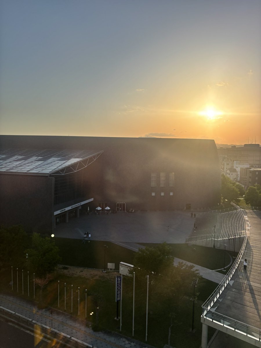 デーモン tweet media