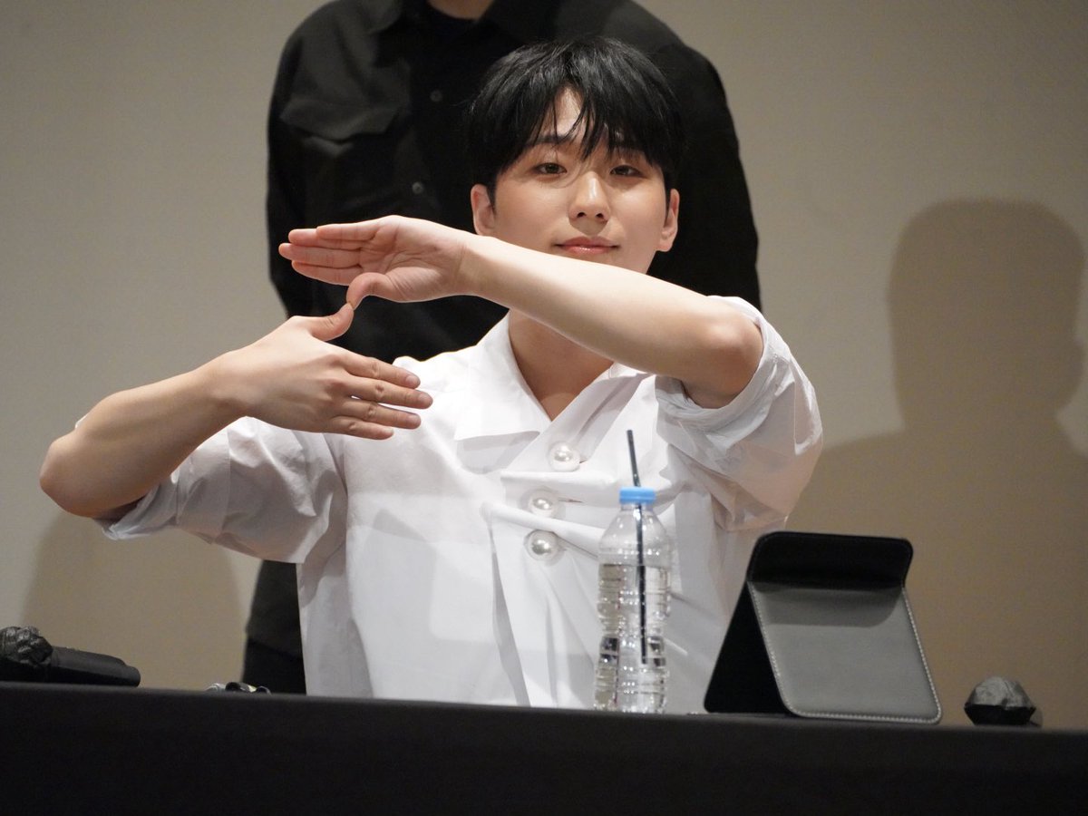 구르미 🌧️🩵 tweet media