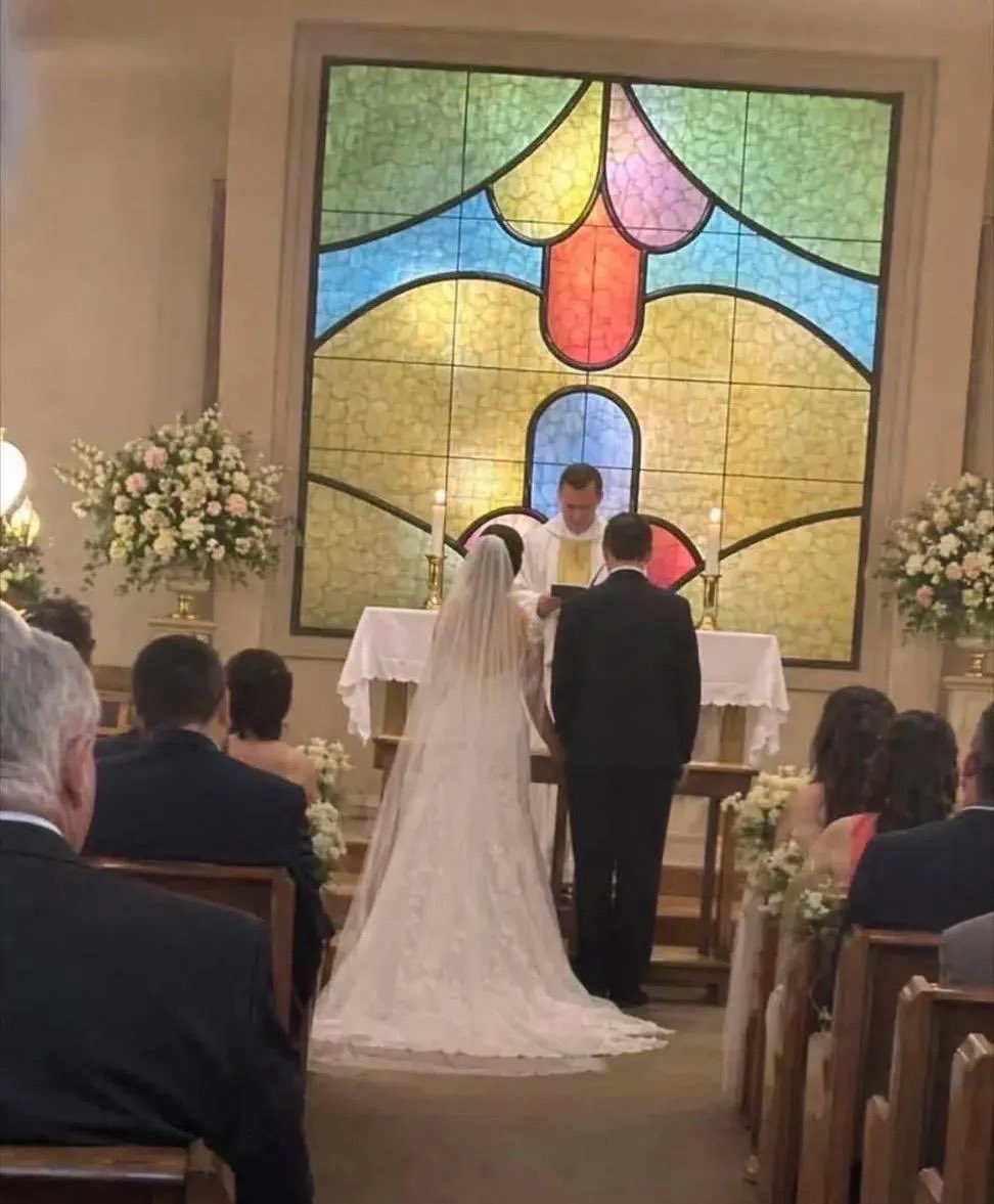 Виталя пишет код tweet media