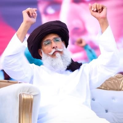 بنت عبدالغفور tweet media