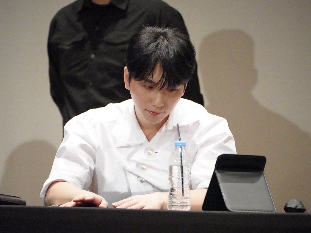 구르미 🌧️🩵 tweet media