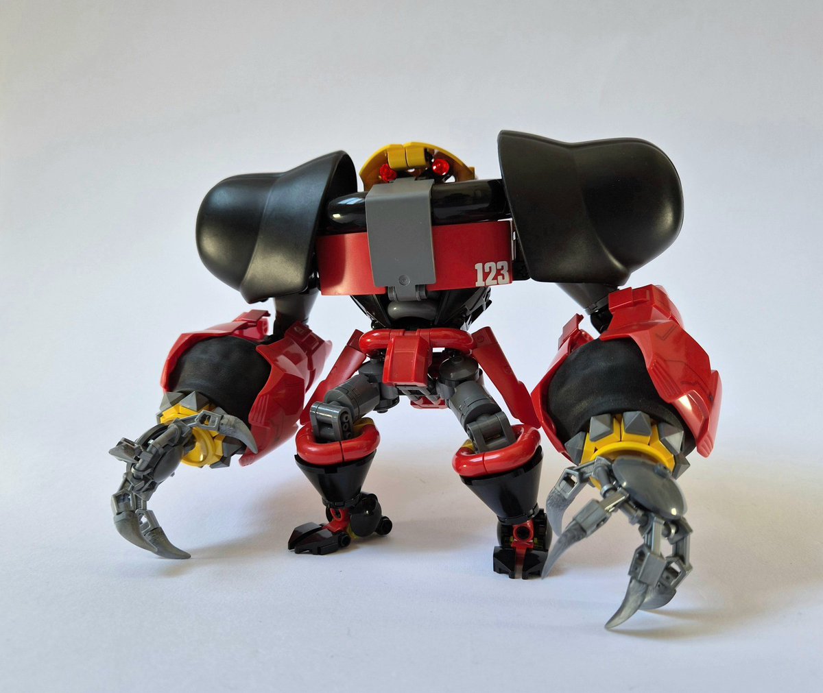 Bruh_i0nicles tweet media