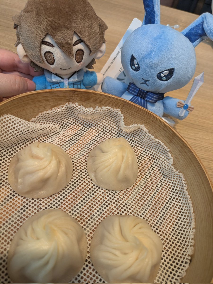 朝から頑張ったのでご褒美8️⃣⚔️
あと原稿頑張ります