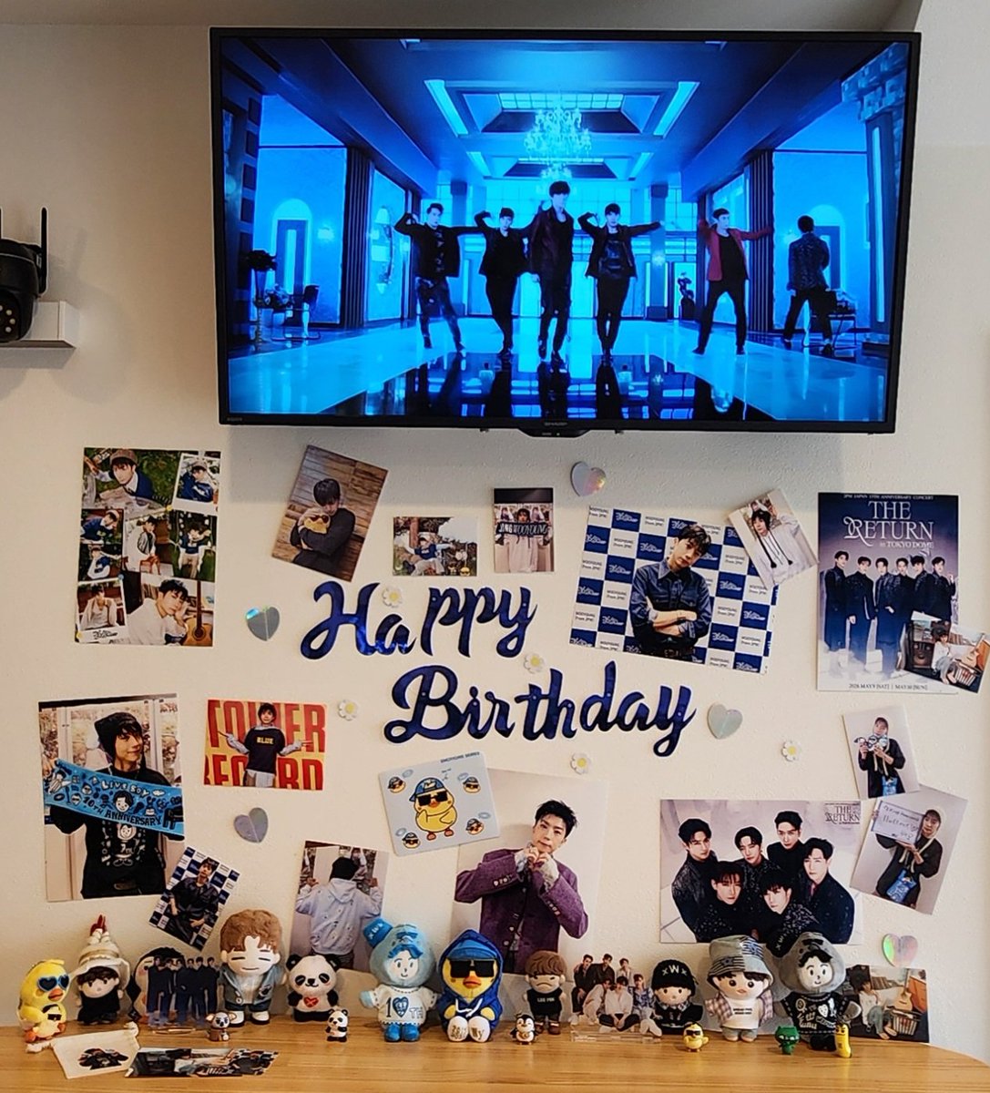 spring_minn's tweet photo. 今日は
「RIEオーナーとハレスの集い」&amp;「ウヨンくんセンイルイベント🎂」@RIERIE20231205さんへ行ってきました💞ハレスのお友達と2PMのMVを観ながら楽しいおしゃべりの時間を過ごせました✨️RIERIE さんこういう機会を作ってくださりありがとうございます🍀
#2PM #WOOYOUNG 
#HOTTEST https://t.co/bq5PZpXaw5