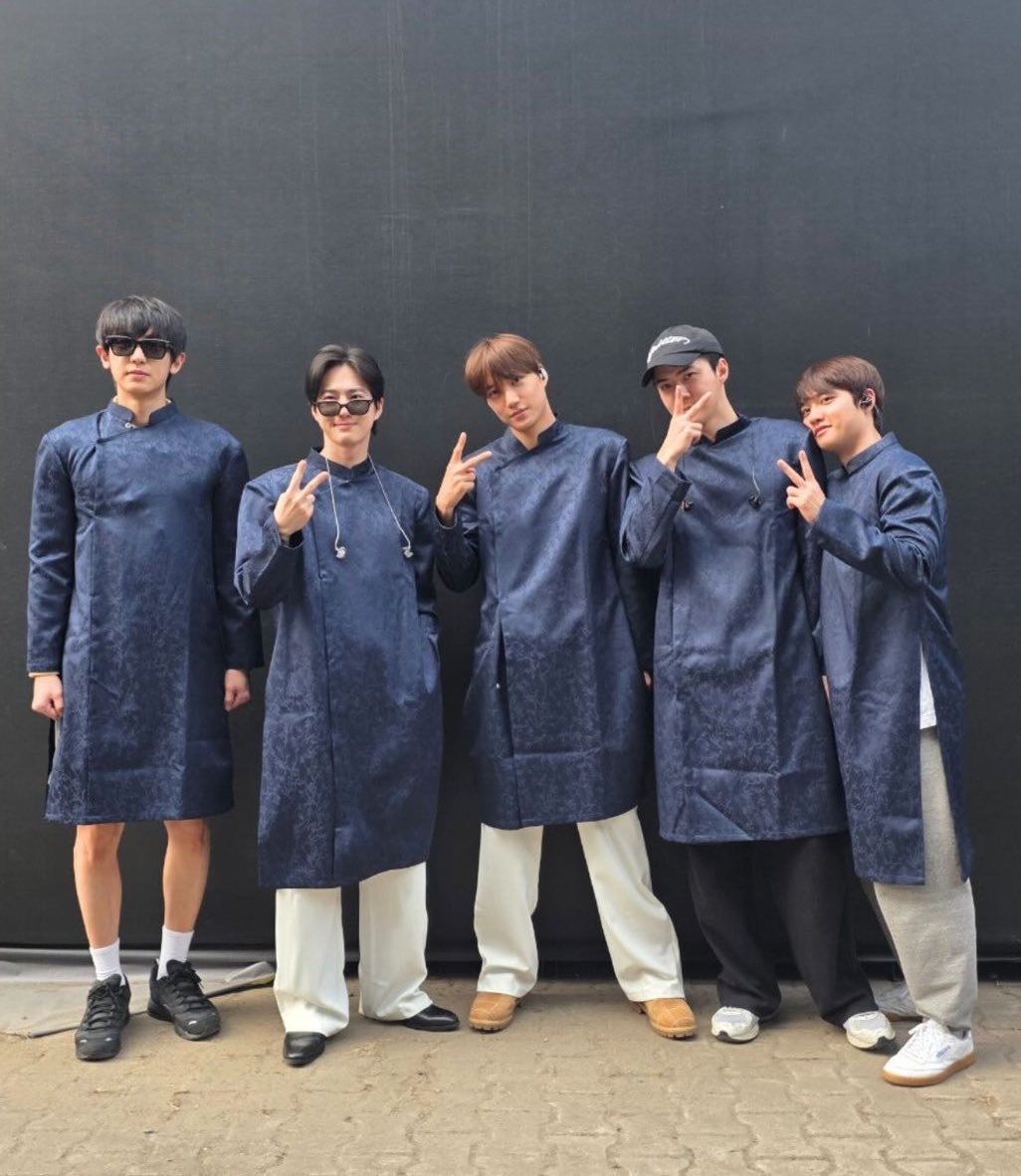 gift support ของเวียดนามอซใส่ขึ้นซาวเชค น้องงุนถ่ายลงสตอรี่ อยากให้ที่ไทยใส่บ้างพี่แอ๋วโดเนทด่วนนนนนนน