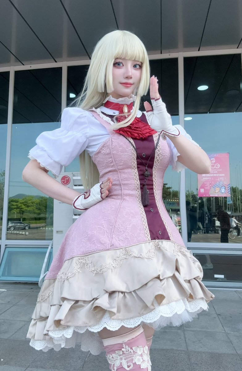 Nelly 耐莉 tweet media