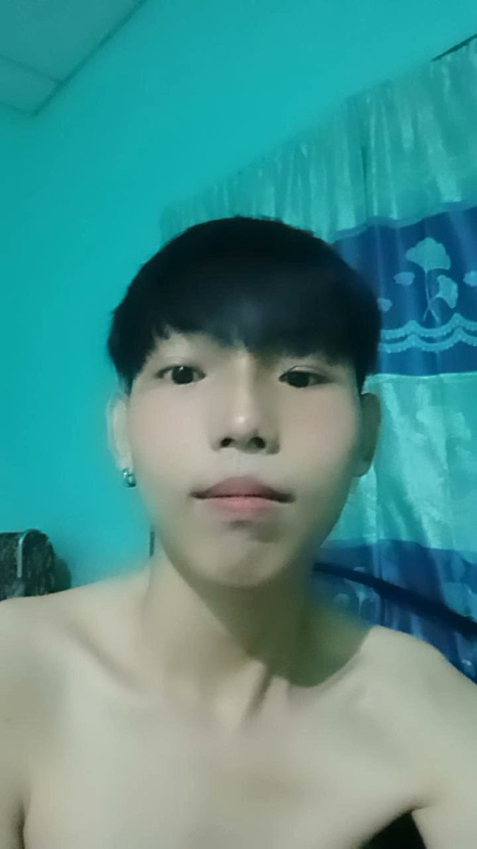 MATCHA_9047's tweet photo. ไปเริ���มทำงานวันแรกกัน😂 #ภูเก็ต https://t.co/Sx2Gosqq9q