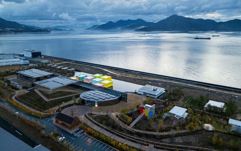 super_tourism's tweet image. Shimose Art Museum – Hiroshima
japan-transportation.com/archives/11531

Set along the Seto Inland Sea, the Shimose Museum of Art stands out as one of Japan’s premier contemporary art museums, offering visitors a refined and immersive cultural experience.
#Japan #WritingCommunity #travel