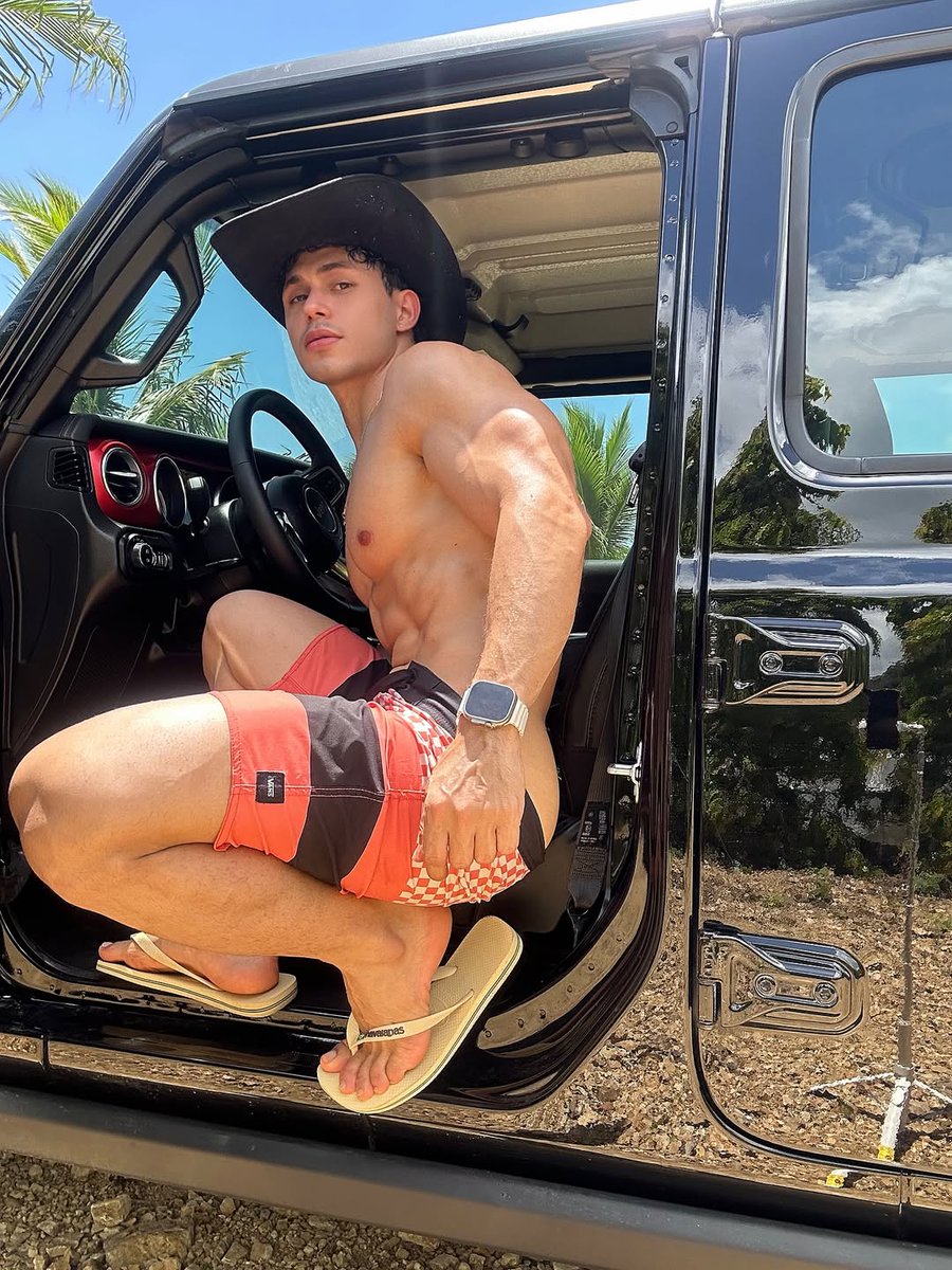 menthatsall tweet media