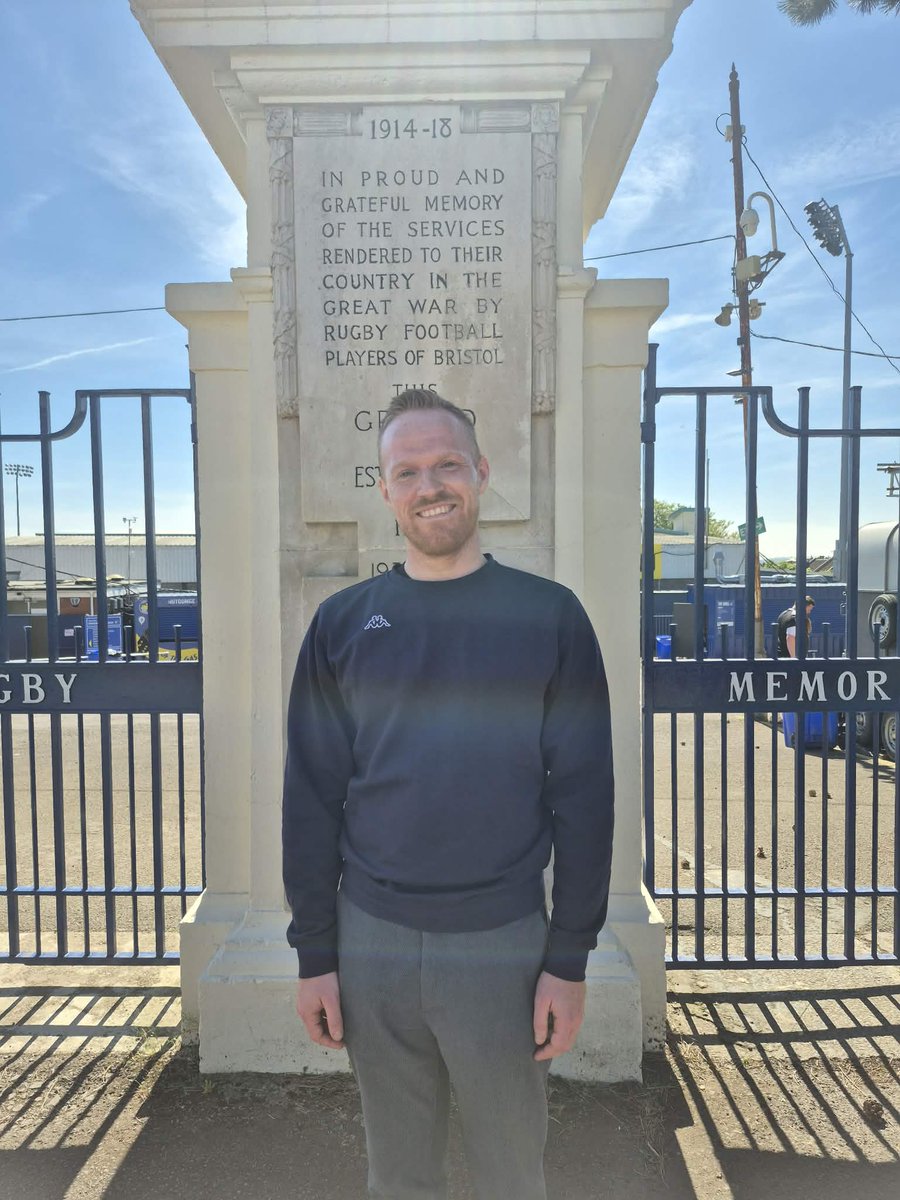 xorrox_dk's tweet photo. Back at the Mem #utg https://t.co/1BvpNFmvGT