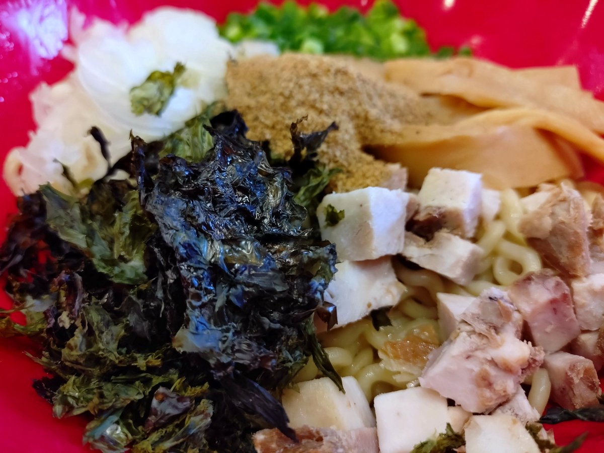 片耳ウサギDR☠@生涯不良品🔥🐇 tweet media