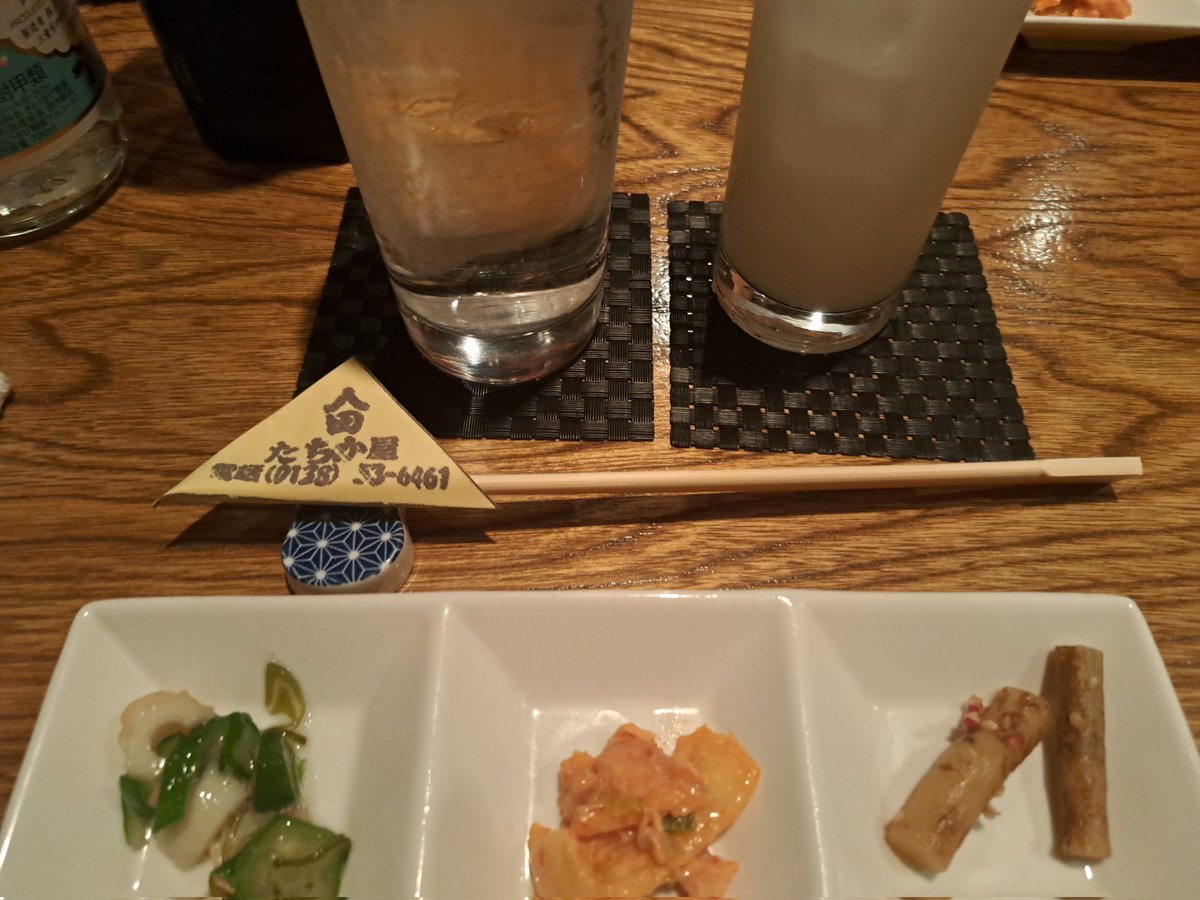 おややん tweet media
