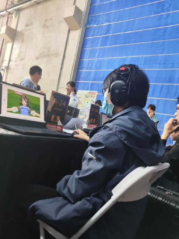 Oyashiro_dev's tweet photo. MEAT-GRINDER at FEVERCON in Shanghai!

The demo was a blast for new players, but what was most surprising and heartening was seeing so many old-school fans who can't wait for the release. https://t.co/NPWe7QL1oT
