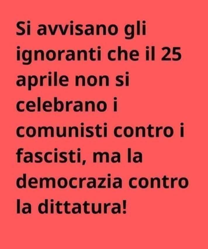 La prima manina tweet media