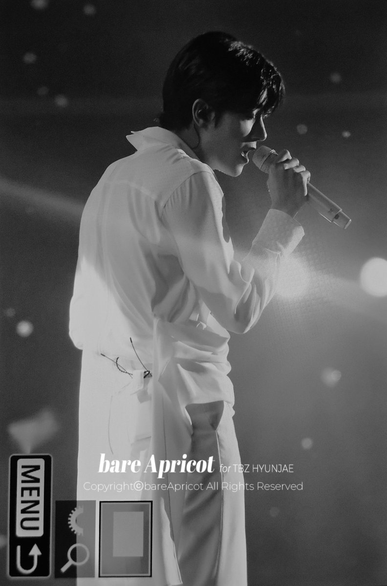 𝒃𝒂𝒓𝒆 𝑨𝒑𝒓𝒊𝒄𝒐𝒕 tweet media