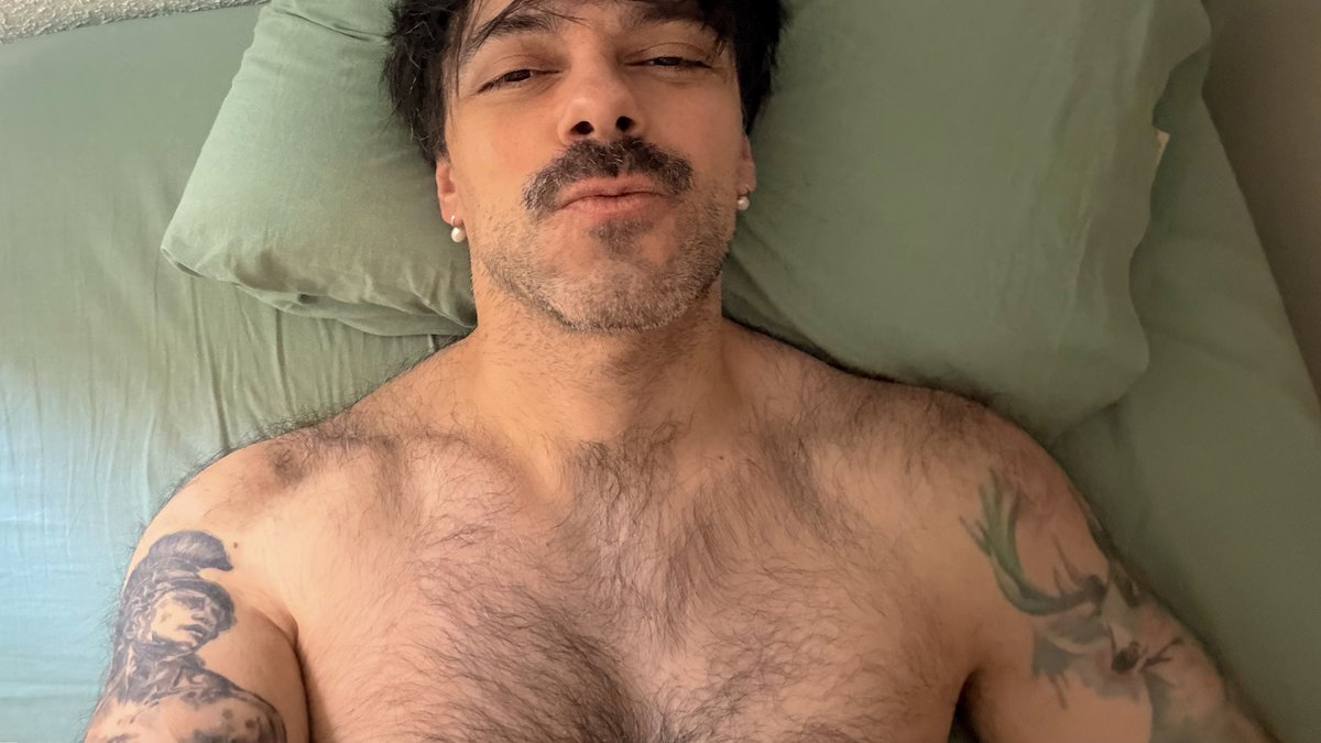 woah_ah_yeah's tweet image. waiting for your mouth #teampeludos #hairypits #collab #onlyfans #furrymuscle #hunk #wolf #hotstuff #hairyguys #hairygay #woof #scruff #grindr #onlyfans #hairyhunks #gaymadrid @hairy_daddys @wis771
@Hairylo55550680 @Hairymag @hairyguysp