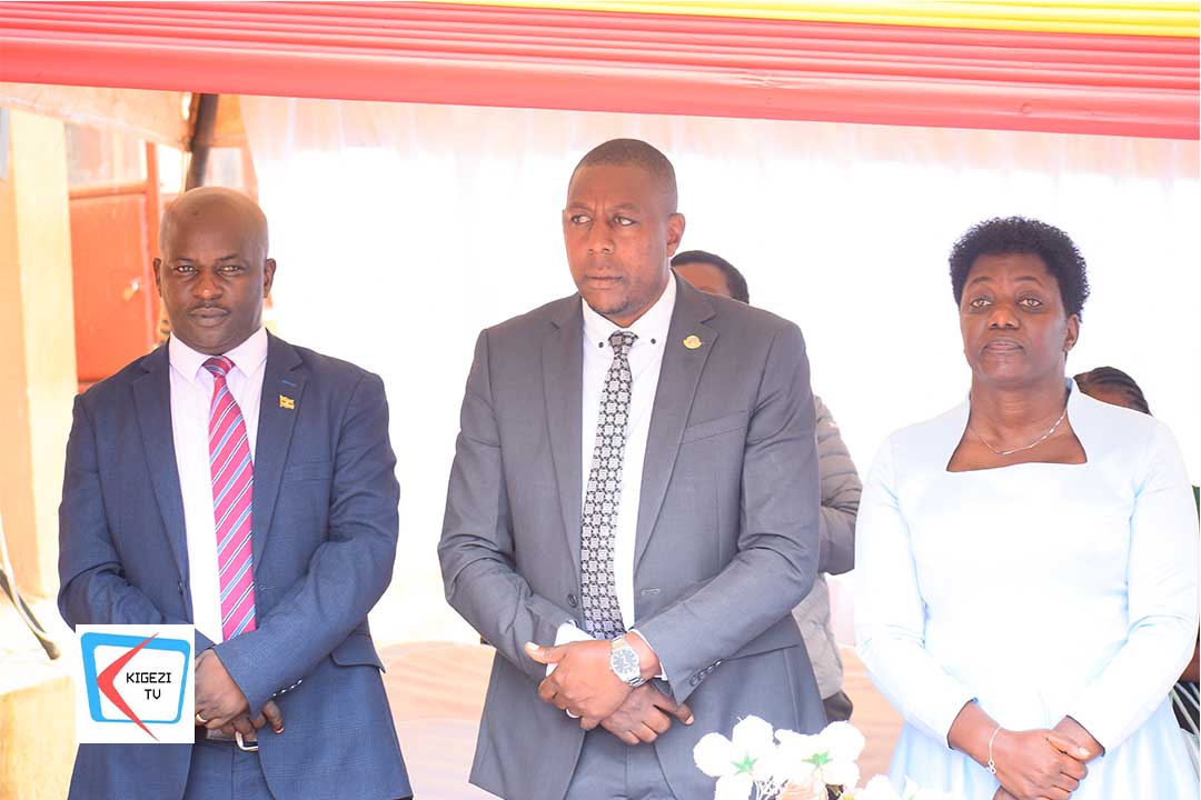 KigeziTv's tweet image. #HappeningNow
The Rubanda District Education Officer, Francis Serununi, is among the key education officials present at St. Agatha Girls Secondary School, Kakore in Rubanda District,