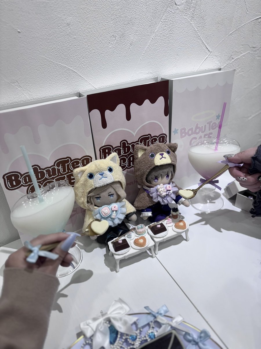 ⪩⪨꙳⋆ tweet media