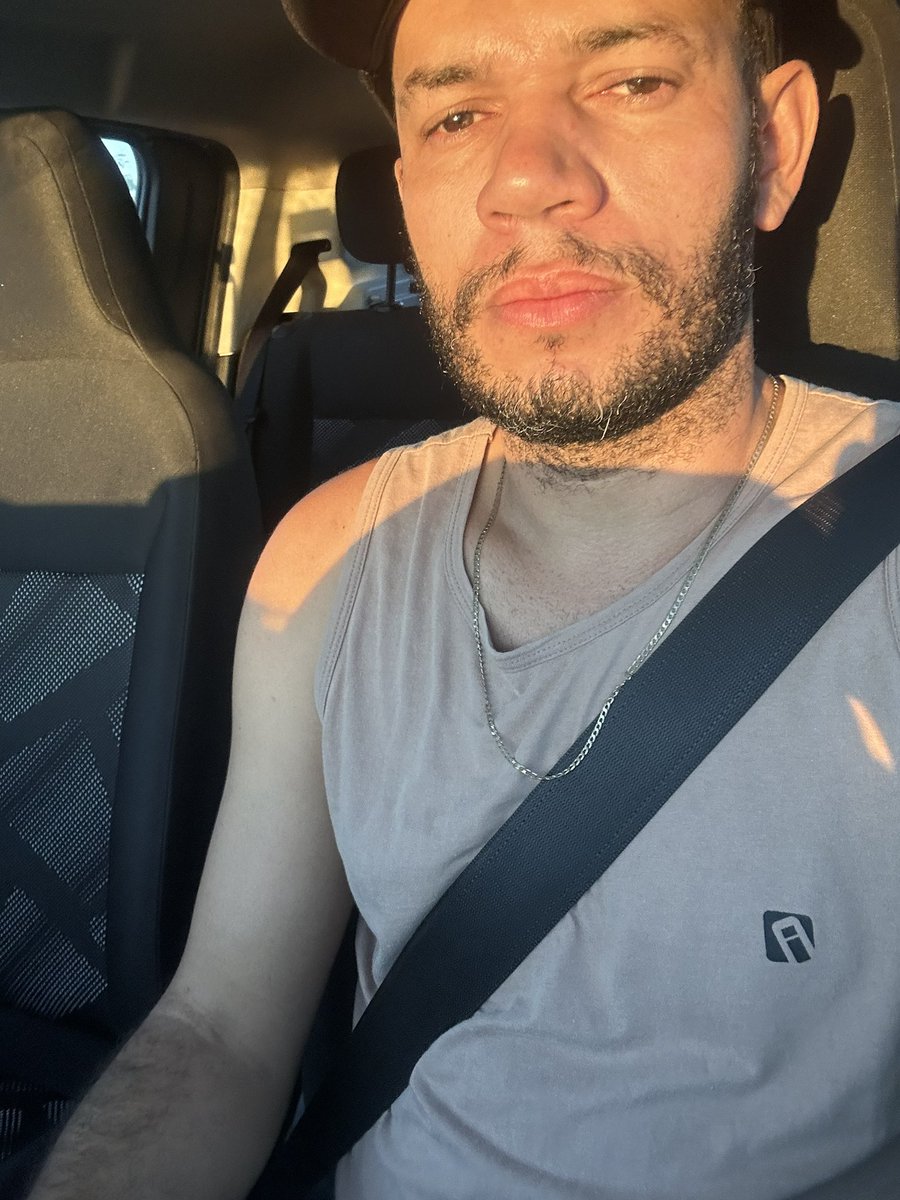 sandro tweet media