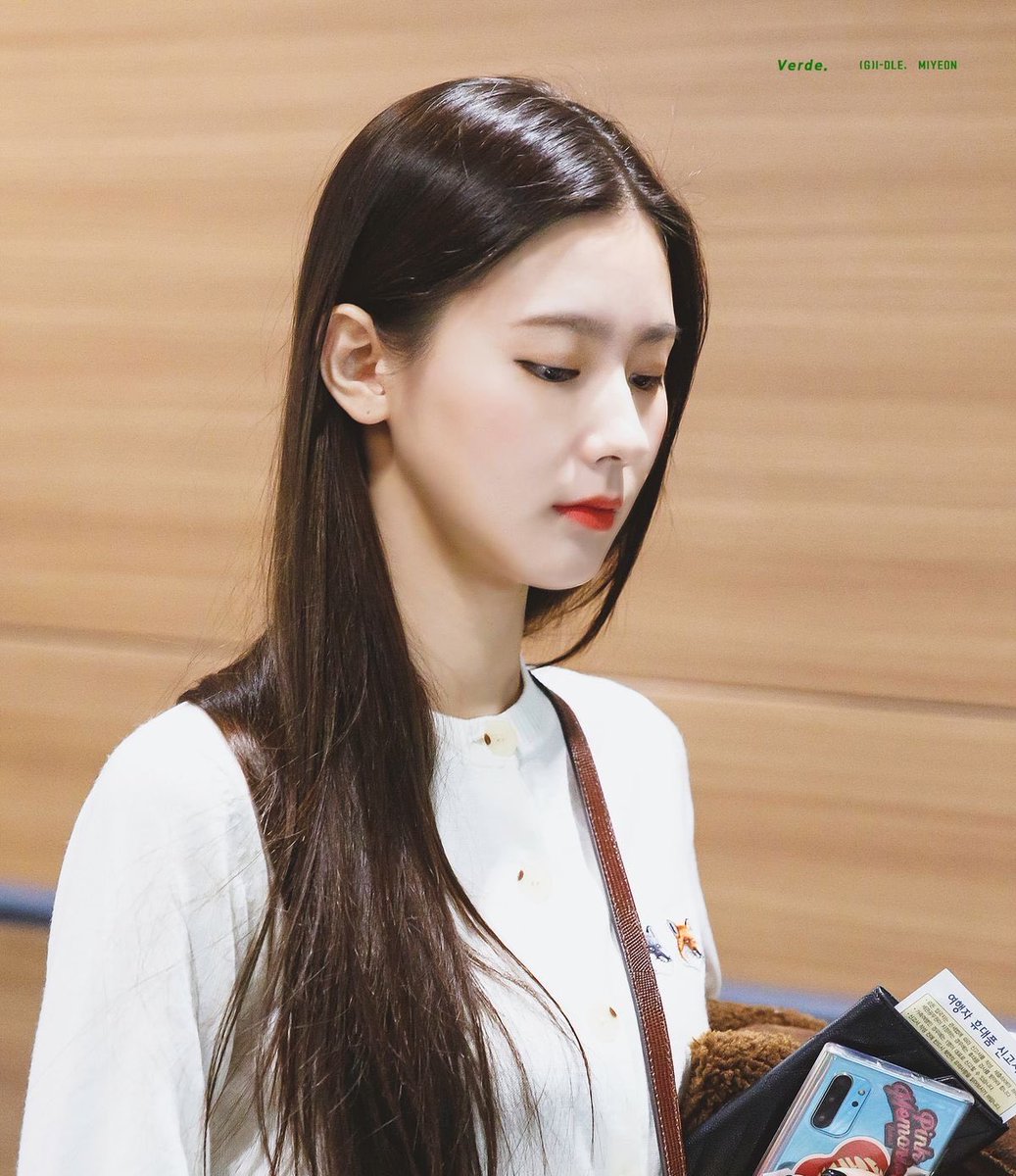 조미연 옆모습 tweet media