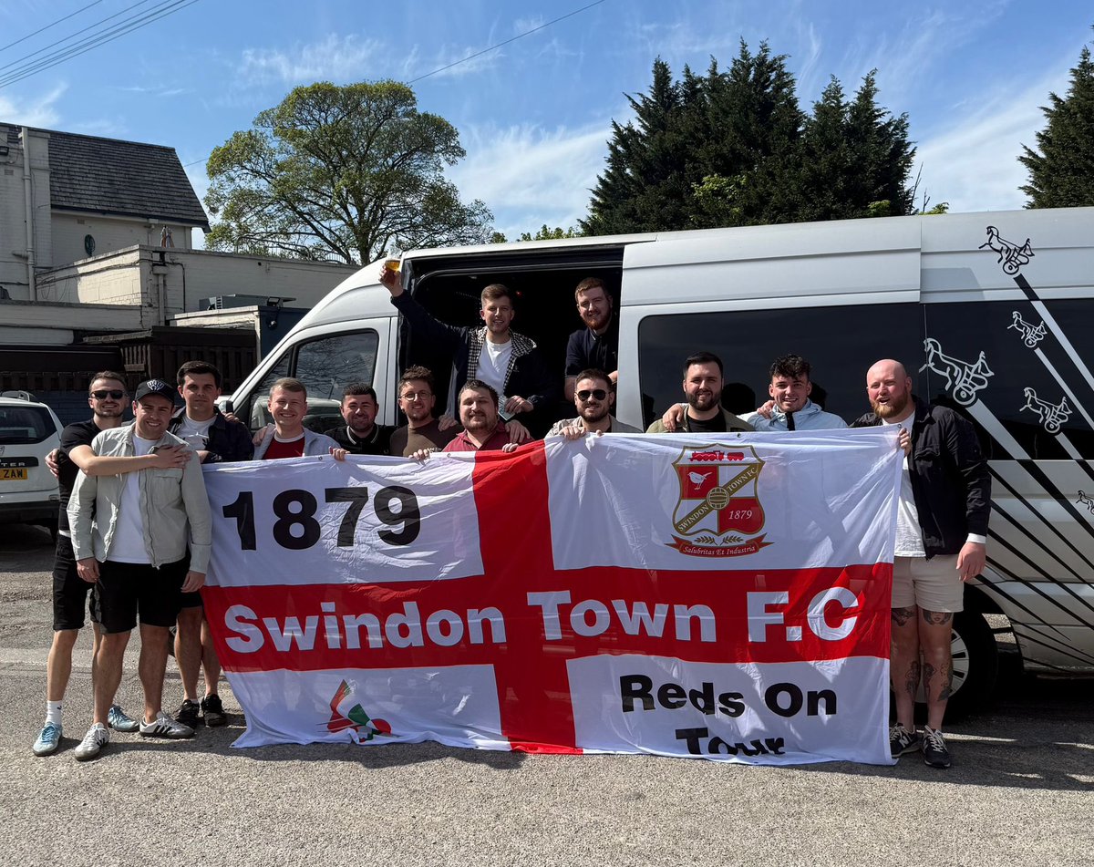 Lee Oscroft tweet media