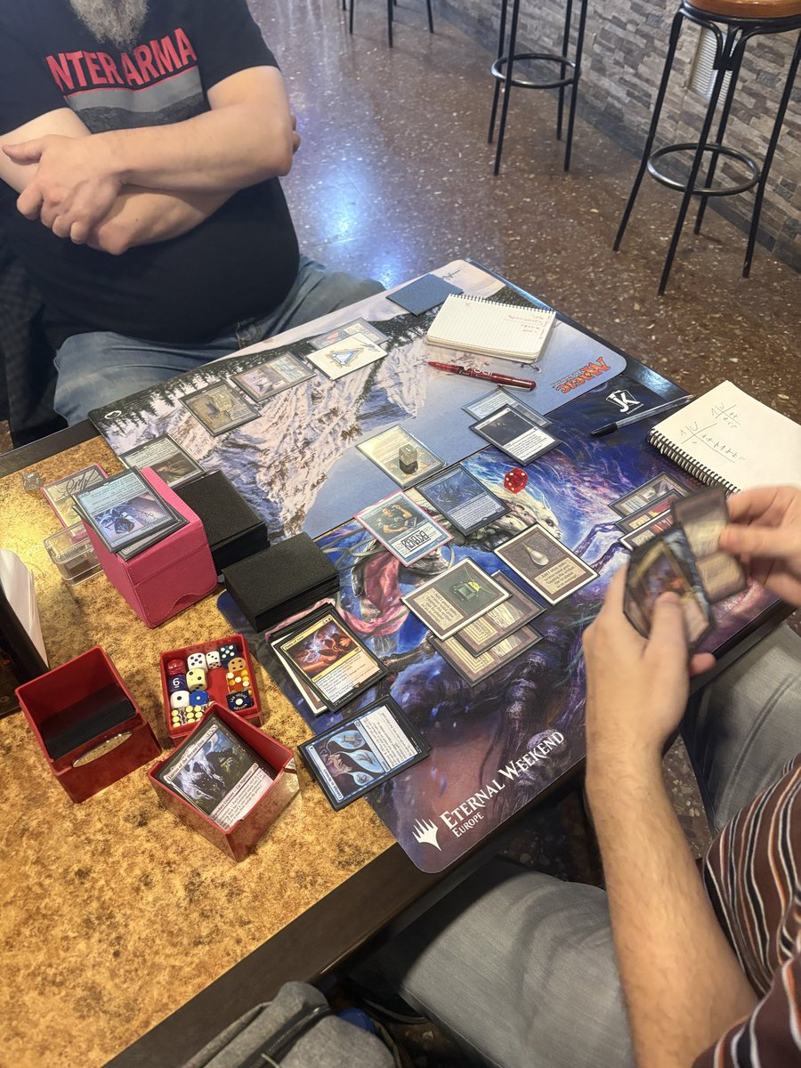 tassoraptus's tweet image. Today paper Vintage in Barcelona.
15 players, just locked the top8 with a smooth 3-0 (will id last 2 rounds) always with beloved BUG 🥰
Same 75 of the winning in march
@WoodedTeam 

#Vintage #BUG #mtg #paper #barcelona