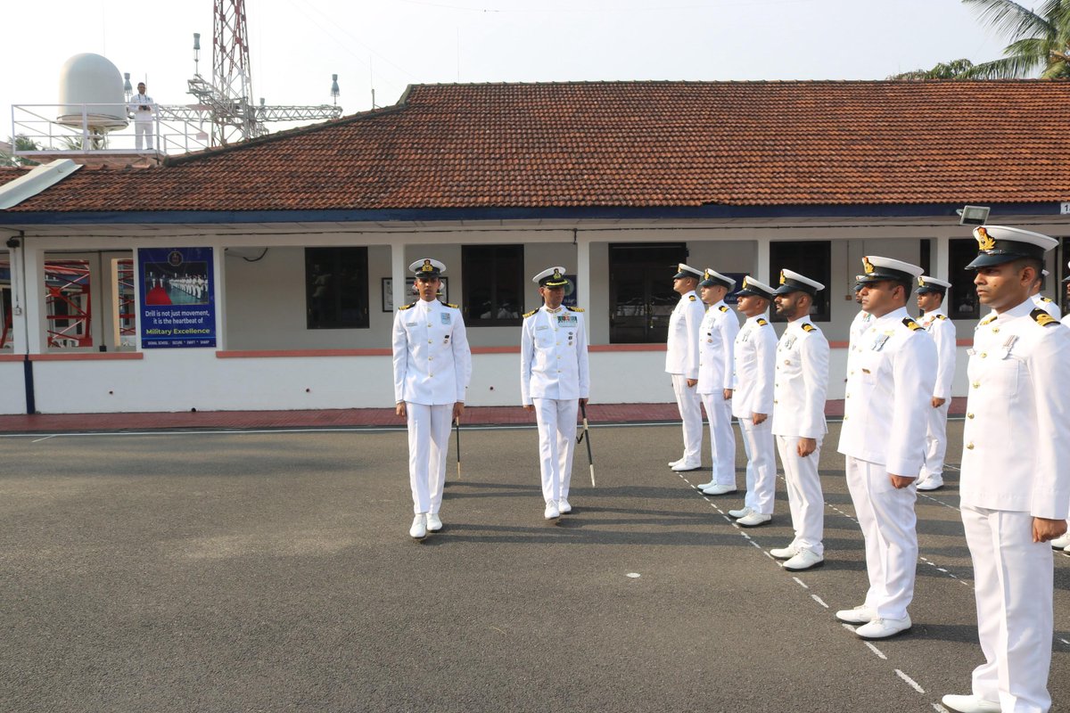 IN_SignalSchool's tweet photo. Passing out Parade was conducted on completion of an intensive 48 weeks Long Communication specialisation #Signalschool training program encompassing communication, electronic warfare, information warfare, cyber security and network centric operations. Officers of the Indian Navy and Indian Coast Guard have successfully qualified in the course and trainees with outstanding performance were felicitated during the ceremony #IndianNavy

Lt Cdr Aditya Krishnan secured First in Overall Order of Academic Merit and Lt Cdr Sanjeev Kumar Singh was adjudged the Most Spirited Officer for showcasing best all round performance.
@indiannavy 
@IN_WesternFleet 
@IN_EasternFleet 
@IN_WNC 
@IN_HQENC 
@IN_HQSNC 
@IN_ASW_School 
@IN_NDSchool 
@IN_Dronacharya