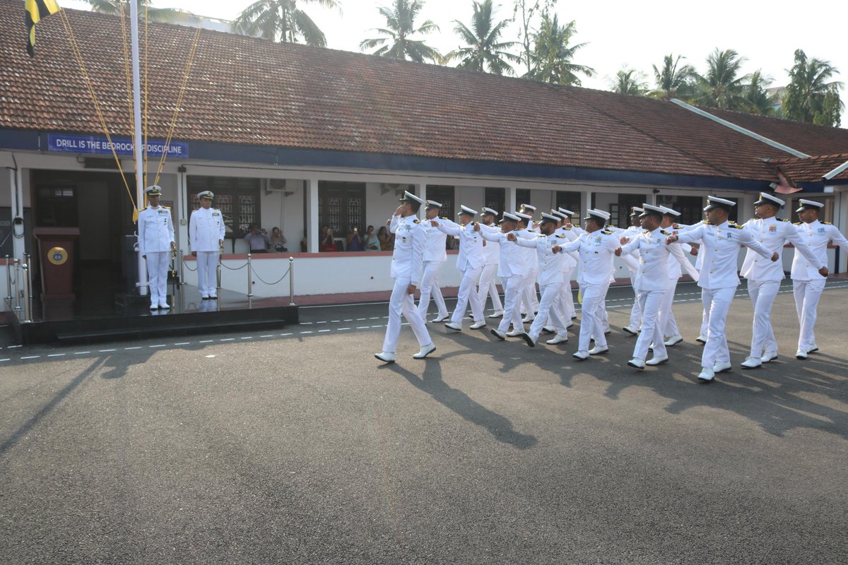 IN_SignalSchool's tweet photo. Passing out Parade was conducted on completion of an intensive 48 weeks Long Communication specialisation #Signalschool training program encompassing communication, electronic warfare, information warfare, cyber security and network centric operations. Officers of the Indian Navy and Indian Coast Guard have successfully qualified in the course and trainees with outstanding performance were felicitated during the ceremony #IndianNavy

Lt Cdr Aditya Krishnan secured First in Overall Order of Academic Merit and Lt Cdr Sanjeev Kumar Singh was adjudged the Most Spirited Officer for showcasing best all round performance.
@indiannavy 
@IN_WesternFleet 
@IN_EasternFleet 
@IN_WNC 
@IN_HQENC 
@IN_HQSNC 
@IN_ASW_School 
@IN_NDSchool 
@IN_Dronacharya