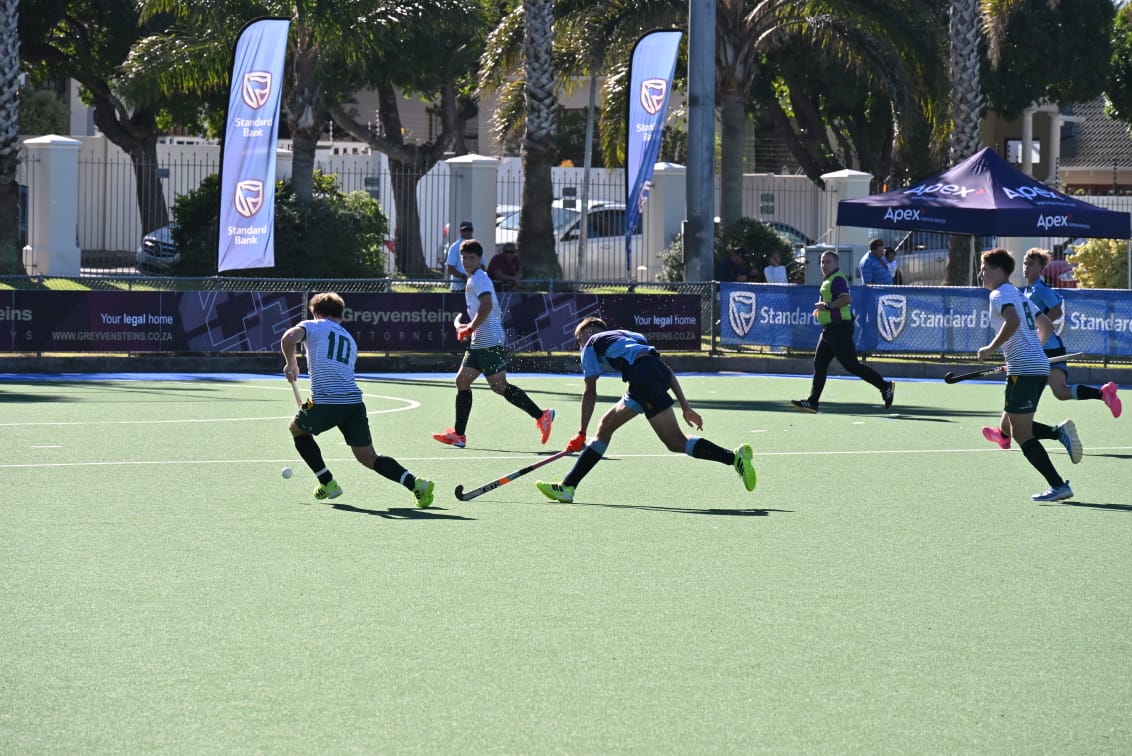 StandardBankZA's tweet photo. The sticks are clashing, the pace relentless. Every pass, every shot, every save keeps the crowd on edge. The #Sportsfest hockey battles are here, fast, fierce, and full of fire.
#SBLove💙 https://t.co/xVWi3jRl65