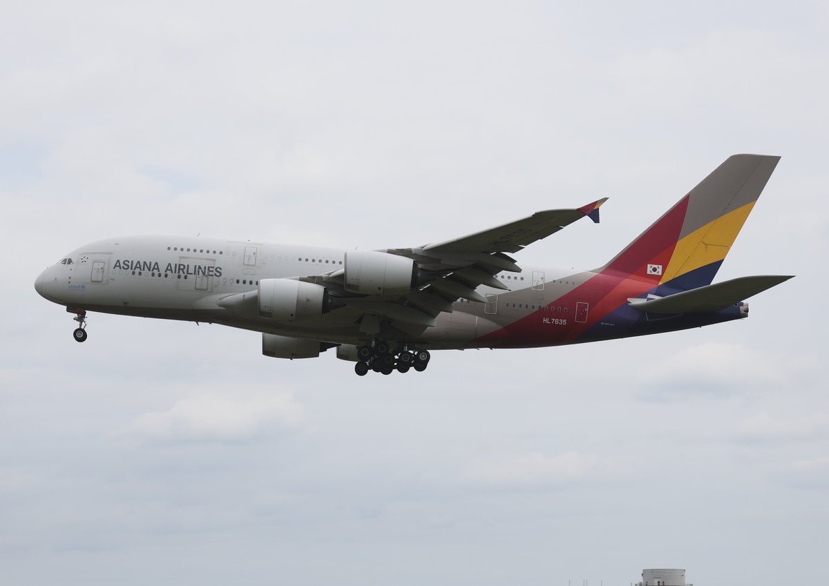 akira_raptor01's tweet image. 2026年4月25日
#成田空港（Narita International Airport）
#NRT #RJAA
③Asiana Airlines   Airbus A380-841   HL7635

※上りも撮ってますが省略