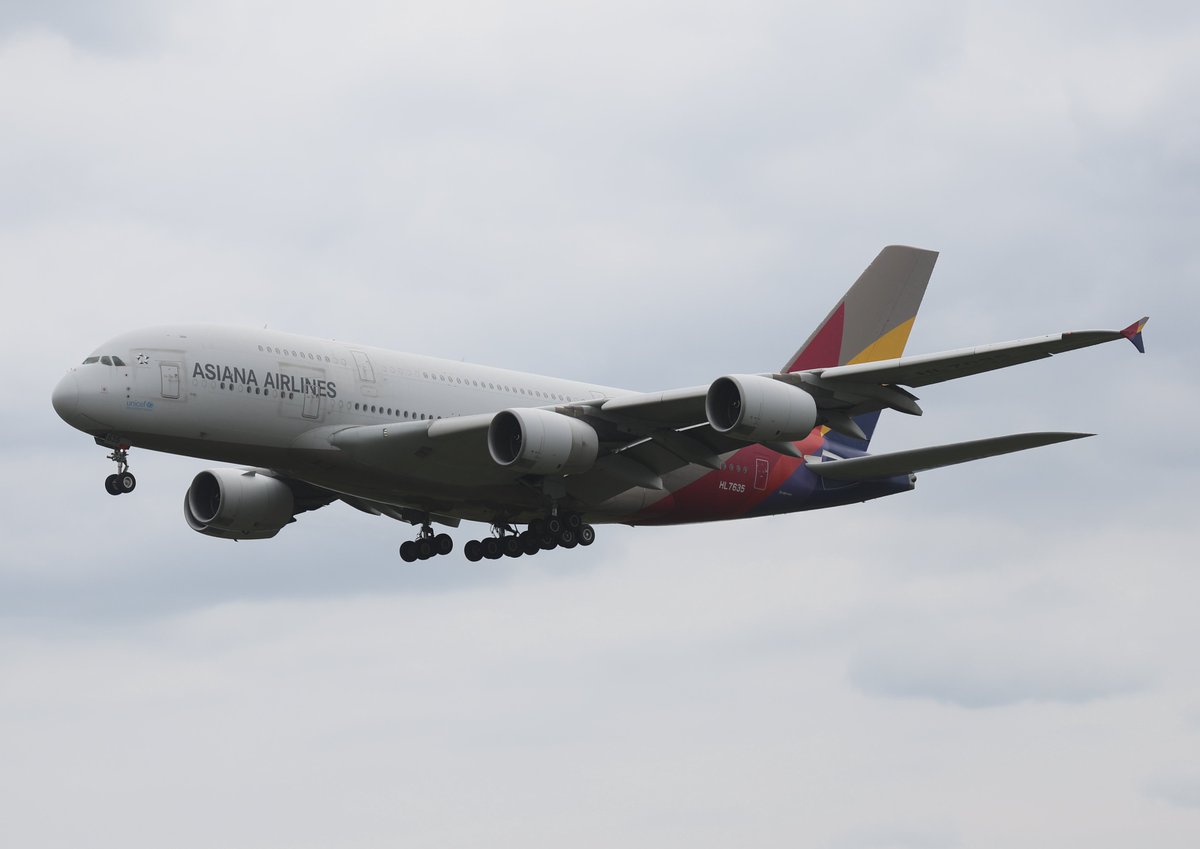 akira_raptor01's tweet image. 2026年4月25日
#成田空港（Narita International Airport）
#NRT #RJAA
③Asiana Airlines   Airbus A380-841   HL7635

※上りも撮ってますが省略