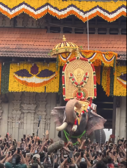 BrownMan 🦹🏽 ബ്രൗൺമാൻ tweet media