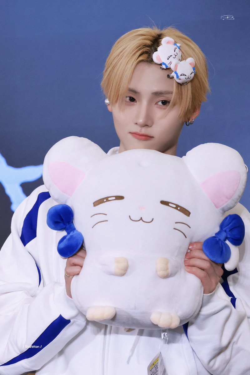 𝐒𝐭𝐢𝐥𝐥𝐖𝐨𝐧 tweet media